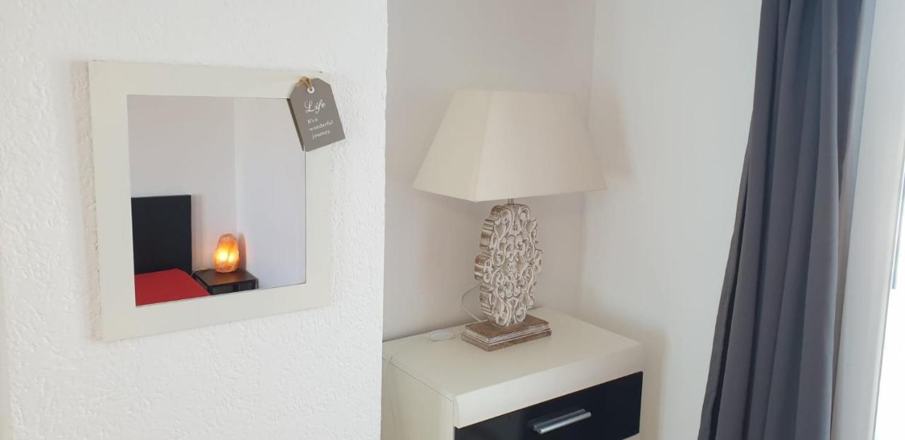 Lake Getaway Apartment With Private Entrance, Right On The Lake Constance Cycle Path, Barbecue Area, Free Wifi, Netflix And Free Bikes Salmsach Exteriér fotografie